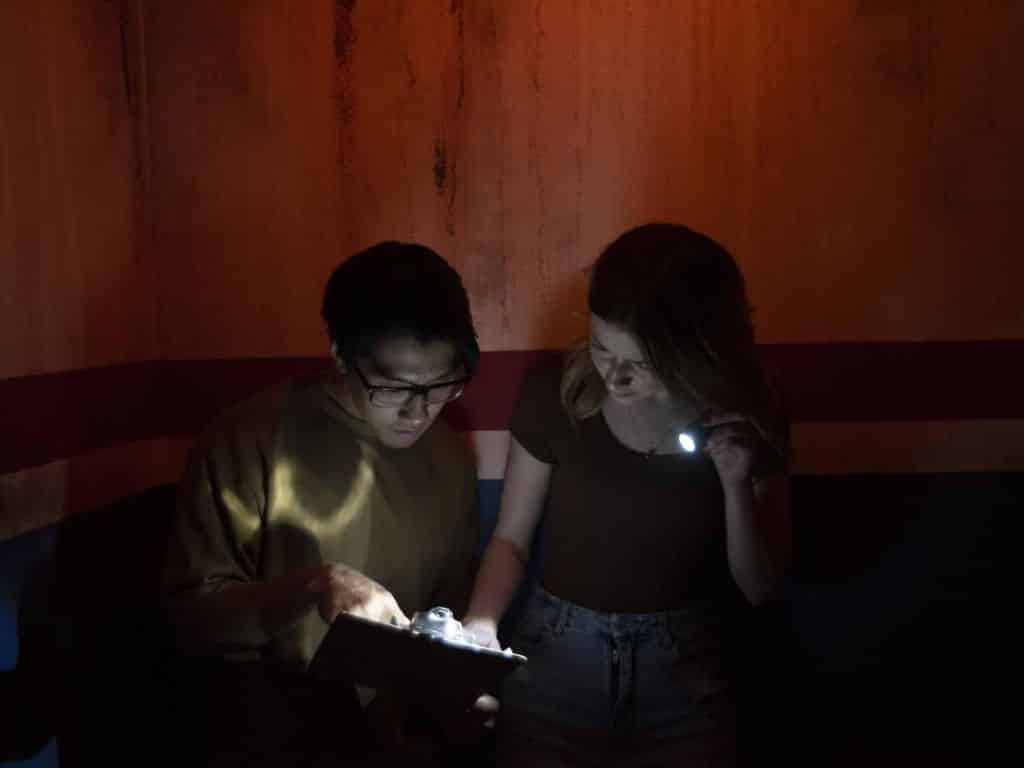 couple's night out interactive date ideas