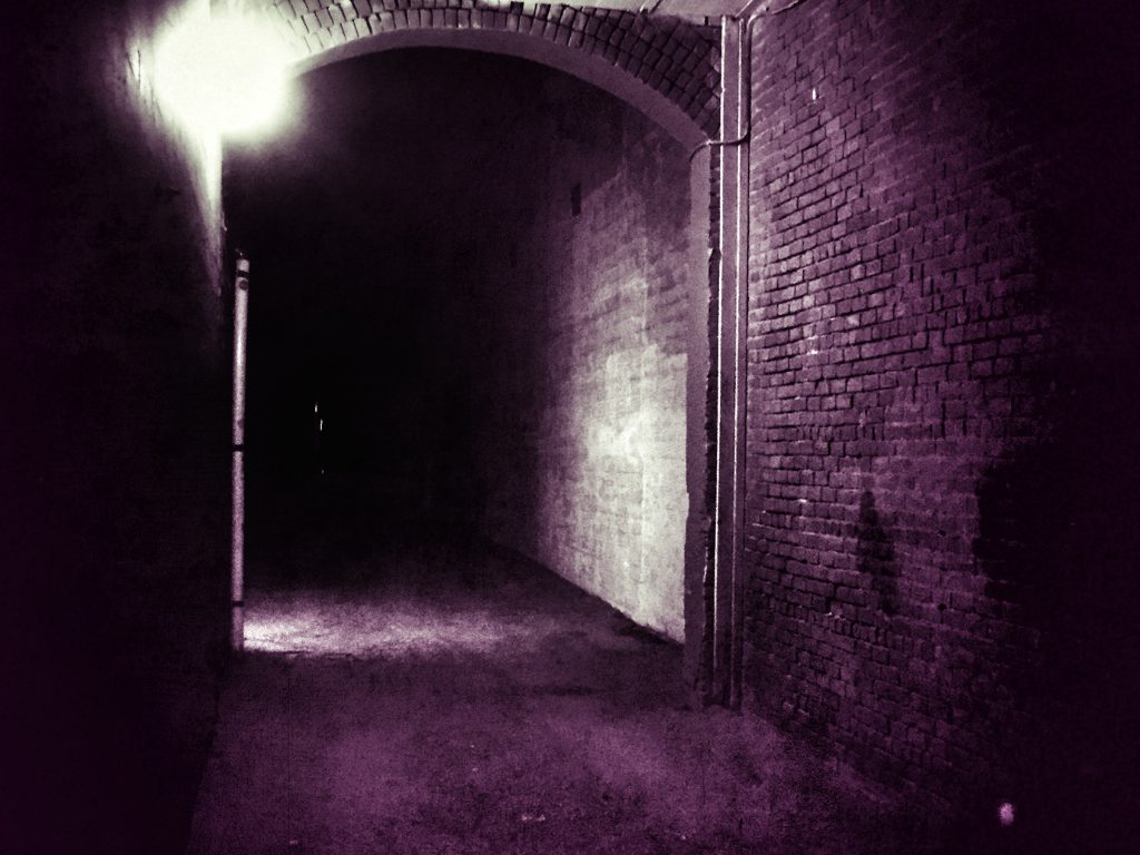 can you escape zombie rooms